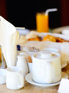 regime-plus-efficace-mange-plus-matin-que-soir-petit-dejeuner-01133232